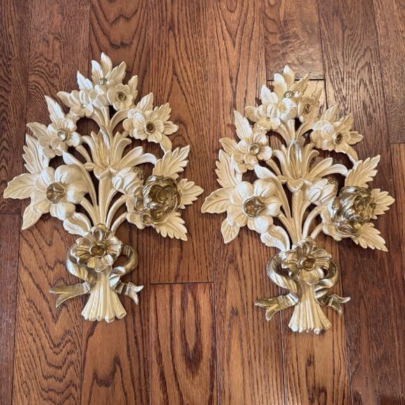 VTG Italian Euromarchi Floral Wall Hanging 3D Resin Cream Gold Guilded Italy - Picture 1 of 15